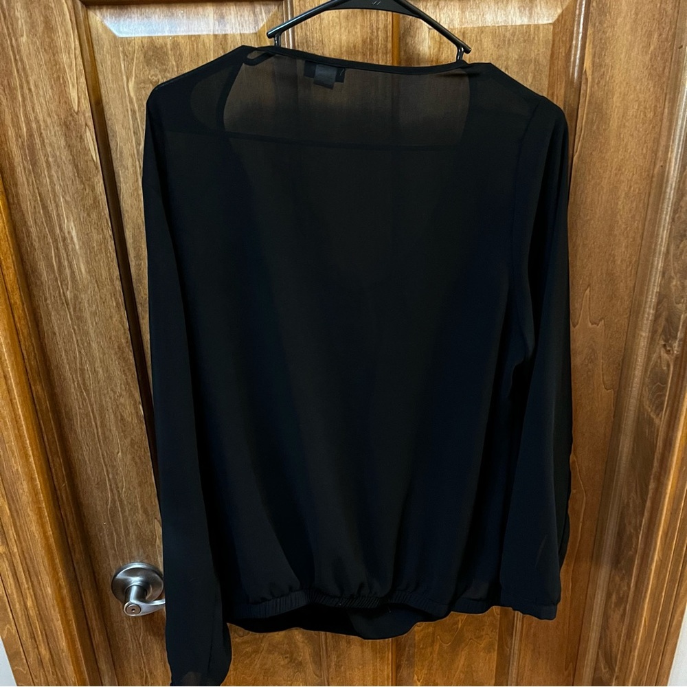 Torrid Sheer Long Sleeved Crossover Top with Banded Hem and Button Cuff Black 1X - Picture 3 of 3